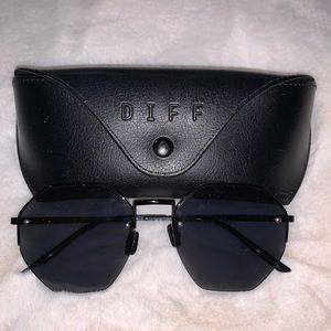 Diff circle sunglasses